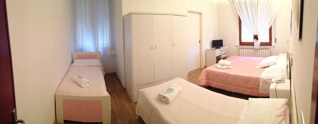 Hotel Mediterraneo Chianciano Terme Room photo